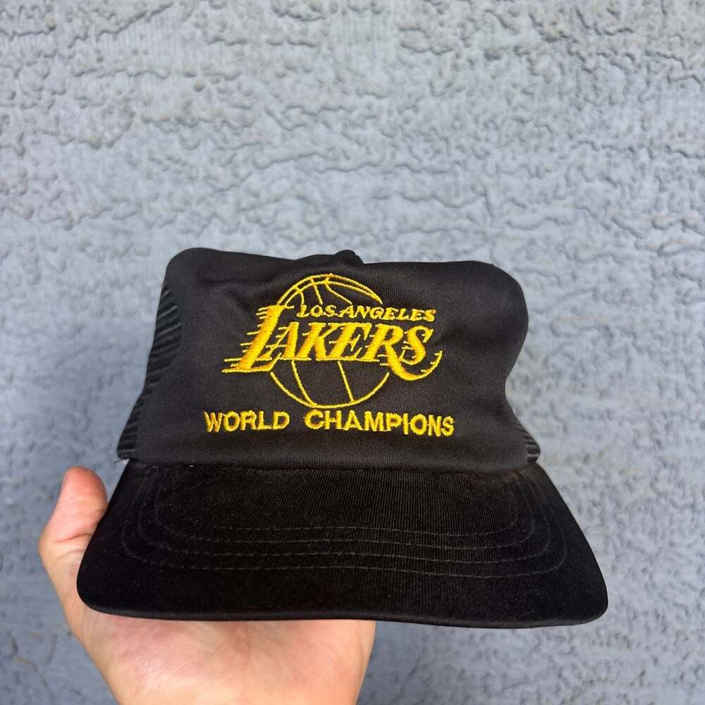 Vintage California Headwear Los Angeles Lakers World Champions Hat